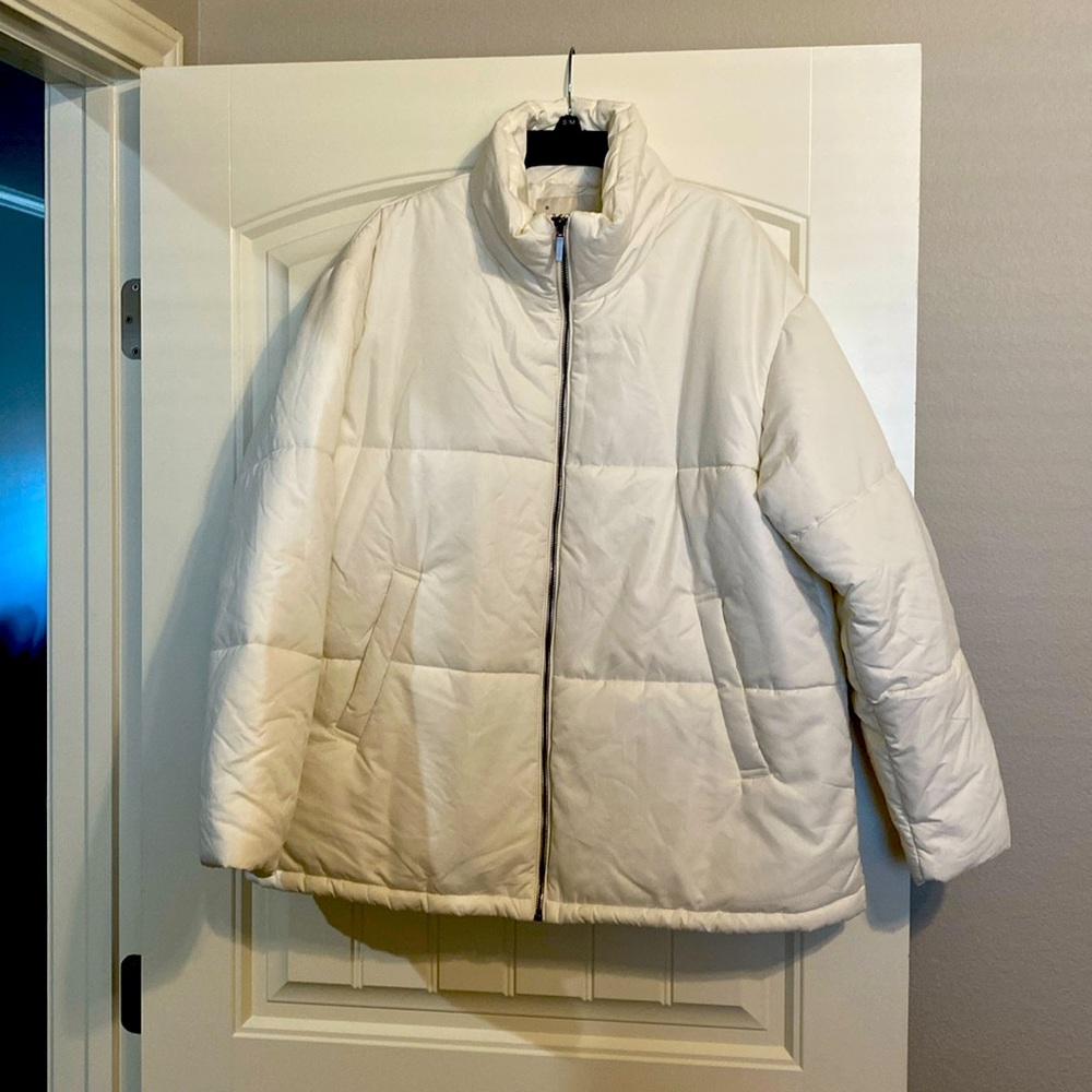NWT, A New Day, Lrg, Solid Zip Up, Stand up collar, Cream Colored Puffer Jacket